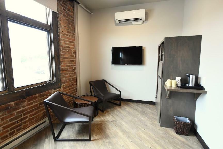 Lofts Hotel Crosby